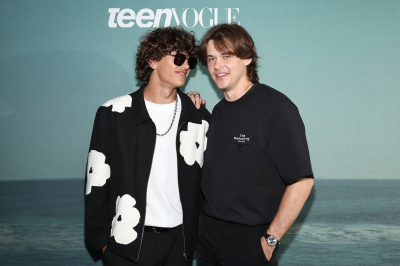 Teen_Vogue___Cast_Of_The_Summer_I_Turned_Pretty_Celebrate_281229.jpg