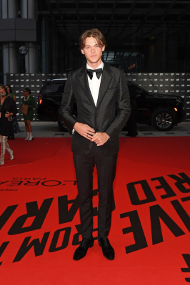 5B14247383655D_5B2022_Toronto_International_Film_Festival_-_Closing_Night_Gala_Premiere_Of__Daliland_5D_f.jpg